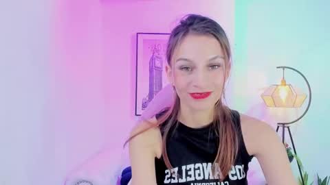 Snapshot of tamara_slimx chatting on February 26, 6:47 am Tamara online show from February 26, 6:47 am
