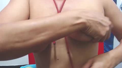 Snapshot of tamaraa_hott chatting on February 11, 5:40 pm tamaraa_hott online show from February 11, 5:40 pm