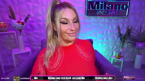 Snapshot of tamaramilano chatting on July 8, 8:19 am TamaraMilano online show from July 8, 8:19 am