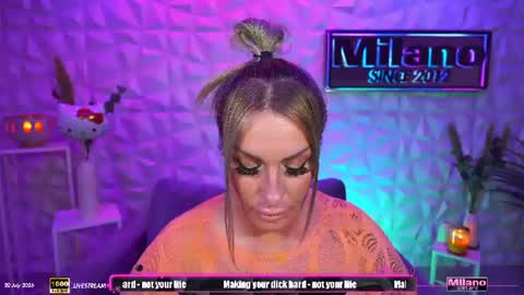 Snapshot of tamaramilano chatting on July 20, 8:06 am TamaraMilano online show from July 20, 8:06 am