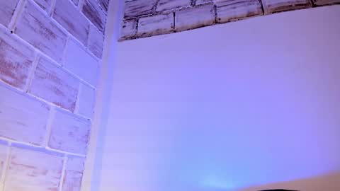 Snapshot of tamarathompsonn chatting on September 9, 3:28 am Tamara. online show from September 9, 3:28 am