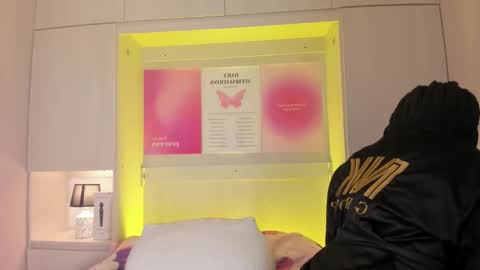 Tami online show from January 31, 7:56 pm