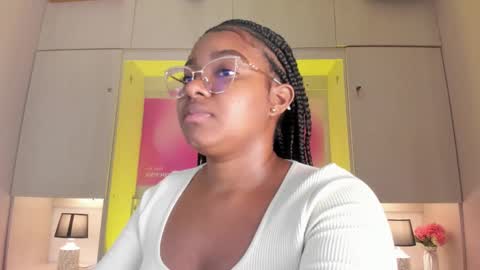 Tami online show from March 5, 8:05 pm