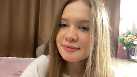 Snapshot of tameshamaltese chatting on May 28, 1:08 pm Stefani online show from May 28, 1:08 pm