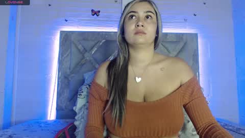 Snapshot of tami_vega chatting on June 29, 11:10 am Tamy Vega online show from June 29, 11:10 am