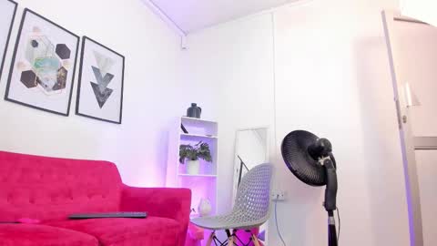 Tami Baby online show from February 3, 6:51 am