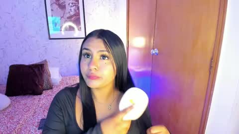 Snapshot of tammara_brm chatting on May 12, 12:13 pm Tammara online show from May 12, 12:13 pm