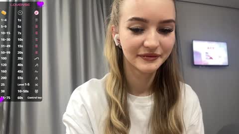 Snapshot of tammieprotano chatting on April 22, 12:07 pm Melissa online show from April 22, 12:07 pm