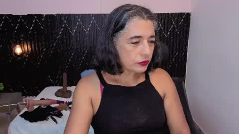 Snapshot of tammylynn45 chatting on July 16, 6:25 pm Tammy Lynn online show from July 16, 6:25 pm