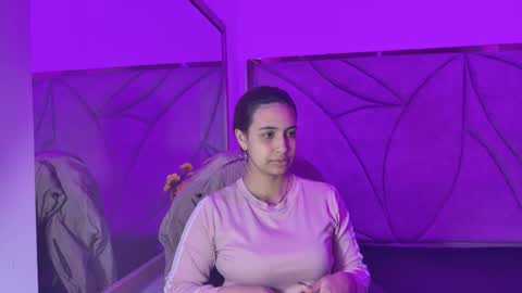 Tammy online show from November 18, 3:45 am