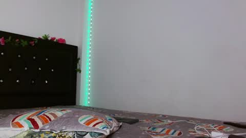 Snapshot of tamy_sexygirl chatting on February 18, 6:26 am tamy online show from February 18, 6:26 am