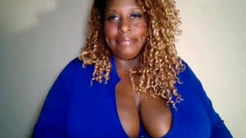 Tamya Jay online show from January 10, 7:57 am