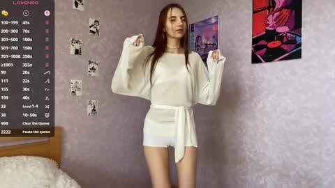 Alice online show from May 14, 1:18 pm