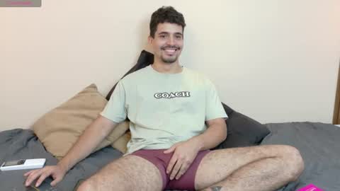 Snapshot of tanner_hard_ chatting on June 24, 6:40 pm Tanner Jose online show from June 24, 6:40 pm