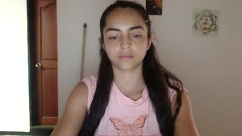 Snapshot of tantricroots chatting on March 10, 9:31 pm Angeline Follow online show from March 10, 9:31 pm