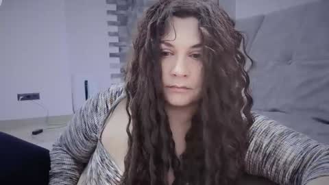 Snapshot of tanya_vader chatting on April 8, 10:21 pm Vader online show from April 8, 10:21 pm