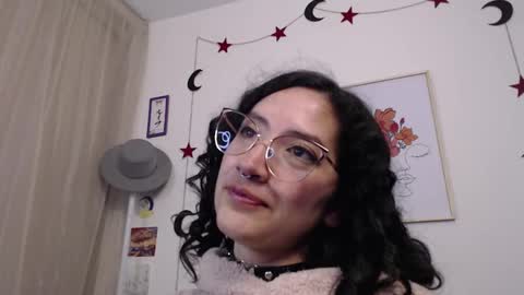 Snapshot of tanya_worldbondage chatting on March 10, 4:07 am tanya online show from March 10, 4:07 am