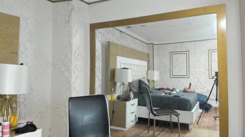 Tara online show from April 2, 1:36 am