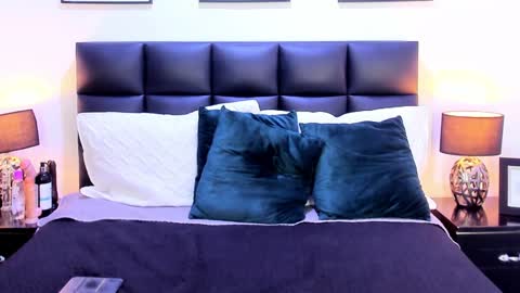 Snapshot of taracarsonn chatting on January 17, 6:47 am taracarsonn online show from January 17, 6:47 am