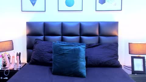 Snapshot of taracarsonn chatting on February 24, 11:52 pm taracarsonn online show from February 24, 11:52 pm