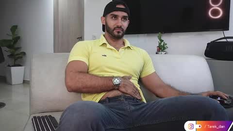 Tarek online show from April 18, 2:10 pm