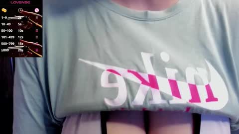 tarrant_ online show from February 5, 10:36 pm