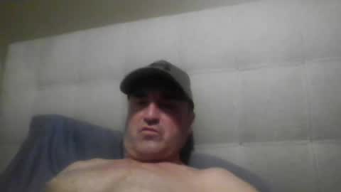 Snapshot of tarzeny77 chatting on July 19, 6:00 pm tarzeny77 online show from July 19, 6:00 pm