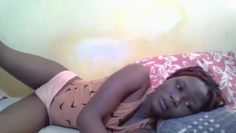 tashacute20 online show from May 28, 7:38 am