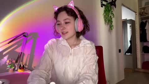 Snapshot of tashajovich chatting on February 9, 11:09 pm Darlin online show from February 9, 11:09 pm