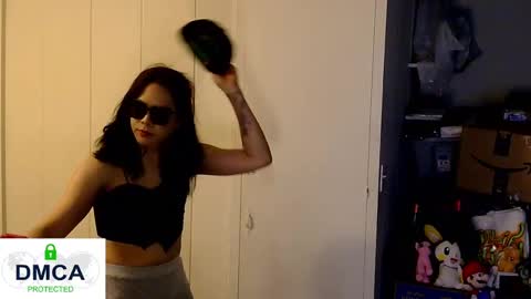 TashaKai online show from January 16, 3:46 pm