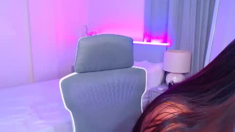 Miss Tati online show from March 21, 5:05 pm