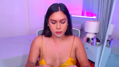 Miss Tati online show from April 18, 5:55 am