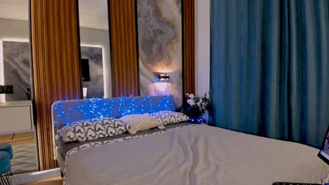 Ann online show from January 9, 1:18 am