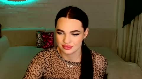 Snapshot of tasty_babyy chatting on January 17, 7:38 pm tasty_babyy online show from January 17, 7:38 pm