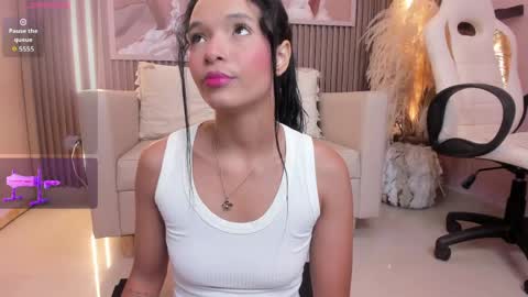 Snapshot of tasty_desires chatting on May 20, 10:10 am TATIS online show from May 20, 10:10 am
