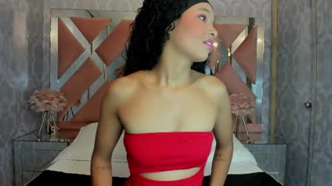 Snapshot of tasty_desires chatting on June 26, 10:19 am TATIS online show from June 26, 10:19 am