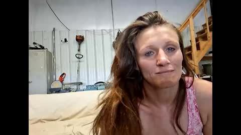 tastypeach6989 online show from May 2, 9:20 pm