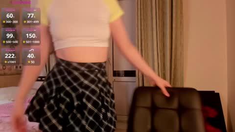 Lizzy online show from January 18, 2:12 pm