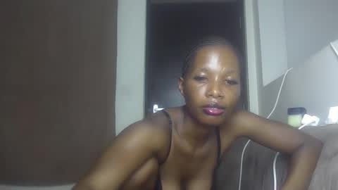 tatiana_254 online show from February 18, 11:33 pm