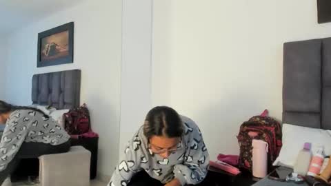 Tati online show from April 26, 1:42 pm