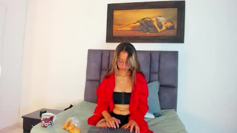 Tati online show from May 30, 2:25 pm
