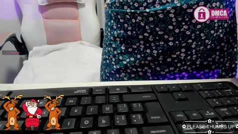 Snapshot of tatiana_vegha chatting on December 16, 12:16 pm i am tatiana online show from December 16, 12:16 pm