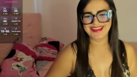 Snapshot of tatissdeliciuss chatting on April 18, 7:58 pm Tatiss online show from April 18, 7:58 pm
