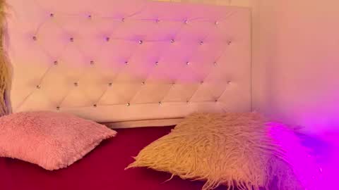 tatix online show from February 23, 1:08 pm