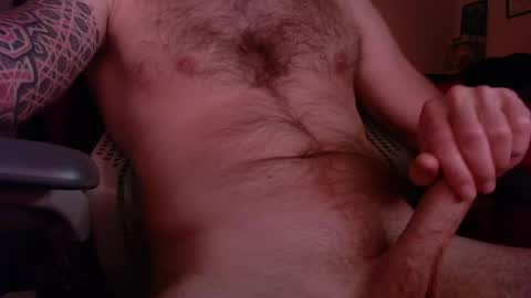 Snapshot of tatted420stoner chatting on May 29, 5:38 am tatted420stoner online show from May 29, 5:38 am