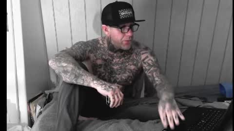 Snapshot of tattooedteaseme chatting on April 10, 5:45 am tattooedteaseme online show from April 10, 5:45 am