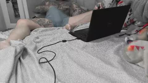Snapshot of tattooedteaseme chatting on June 1, 6:26 am tattooedteaseme online show from June 1, 6:26 am