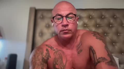 tattoosandabs online show from March 12, 3:57 am