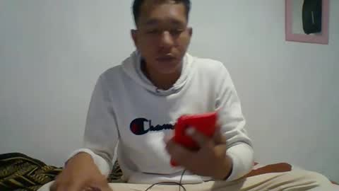 Snapshot of tauron420 chatting on March 2, 2:57 pm tauron420 online show from March 2, 2:57 pm