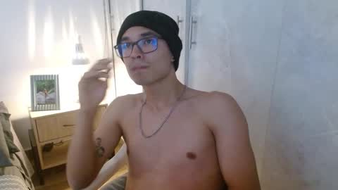 taurus4k online show from December 6, 9:35 pm